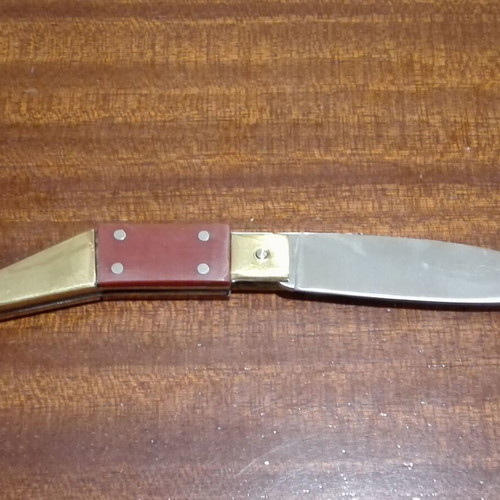 Traditional folding knife De Agostini collection like new