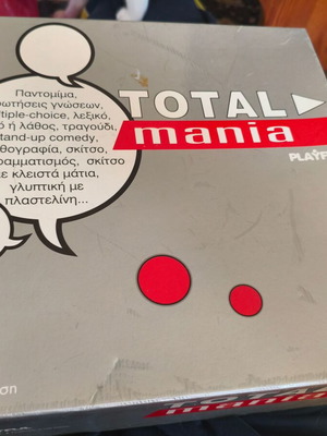 Total Mania board game like new