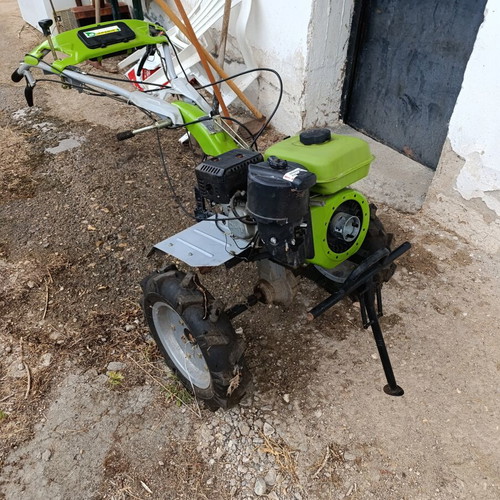 Garden tiller used, few hours of work