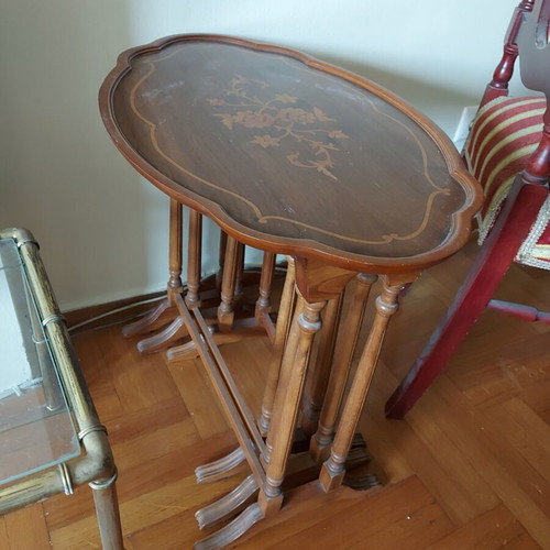 Solid wood carved coffee tables set like new