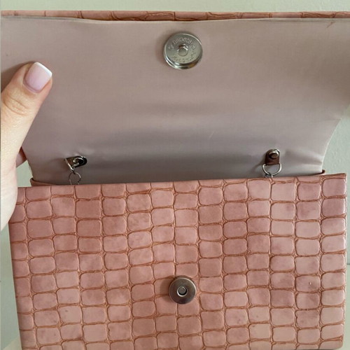 Doca women's clutch bag, salmon with silver details