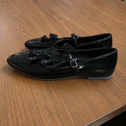 Loafers black patent leather with tassels size 41 new