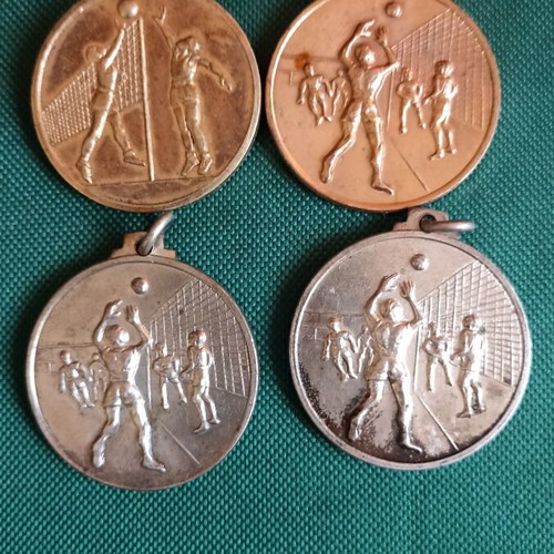 Vintage Volleyball Medals Tournois Classes A 1958 Set of 4 like new