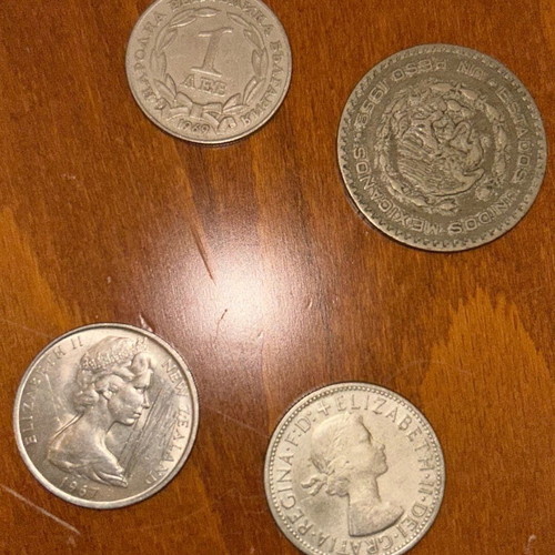 Drachmas and foreign coins used, pack with 50 drachmas and others