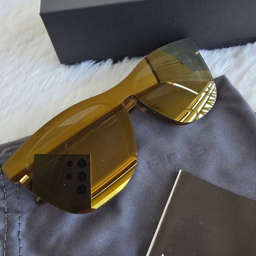 Hawkers One Dream Sunglasses new, black gold