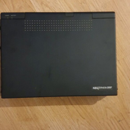 NEC Micro Computer Ultralite 286F like new with case