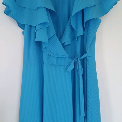 Maxi evening dress turquoise like new, one size