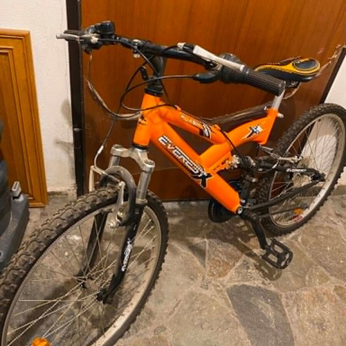 Everest X-Treme 26" full-suspension mountain bike, orange