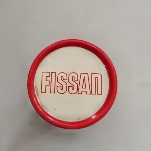 Fissan vintage metal powder box with stamps