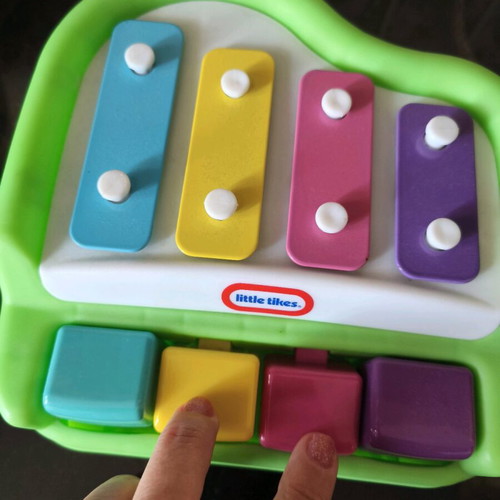 Little Tikes piano like new for babies and toddlers