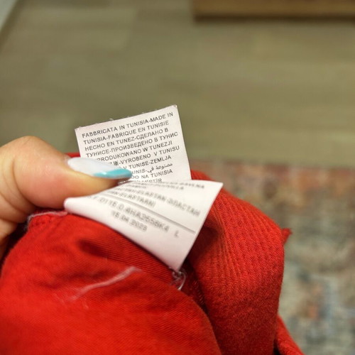 Benetton corduroy pants red like new no large