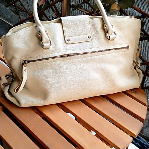 Salvatore Ferragamo Leather Shoulder Bag like new, beige