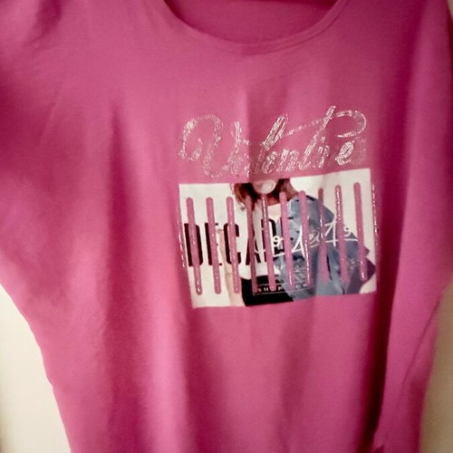 Pink oversized T-shirt with Valentine print and rhinestones like new, XL-XXL