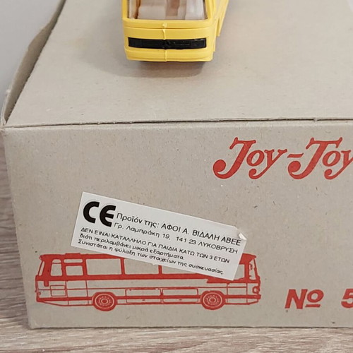 Mercedes 302 Joytoy bus toy new