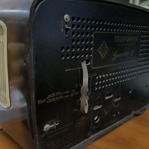 Vintage Telefunken radio used, fully functional