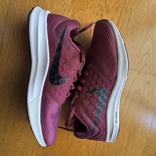 Nike Downshifter 7 Tea Berry running shoes like new, size 40
