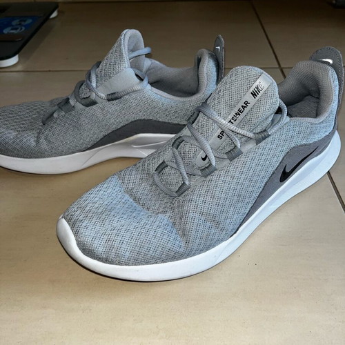 Nike shoes like new, athletic, gray, size 44