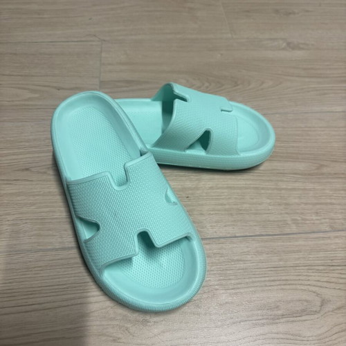 VG Styline slippers new, sizes 38-39, mint color