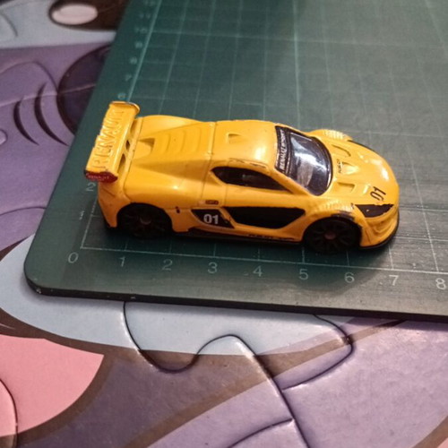 Hot Wheels Renault Sport R.S. 01 model yellow like new