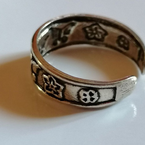 925 Silver Toe Ring with Embossed Butterflies and Flowers new