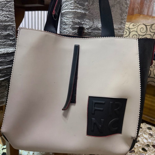 Pauls Boutique shoulder bag, like new