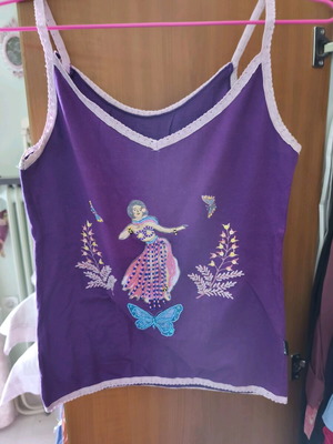 Top with embroidery like new, purple with lilac lace trim