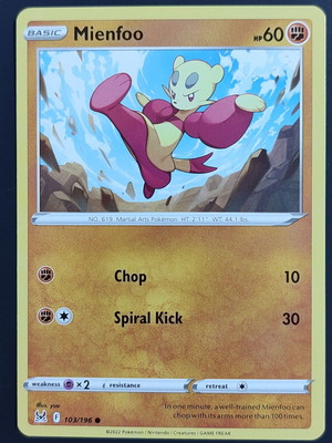 Mienfoo Pokémon card near mint, Lost Origin 103/196