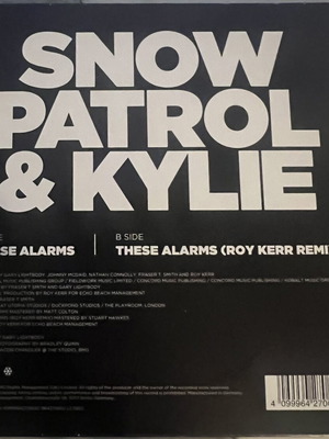 Kylie Minogue Snow Patrol These Alarms βινύλιο 7 ιντσών, μαρμάρινο κίτρινο