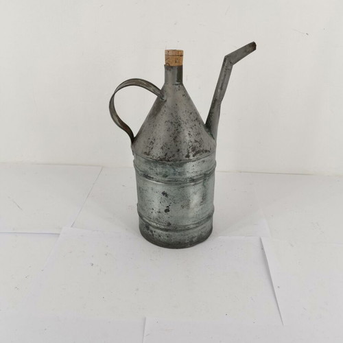 Oil container used for 1950s oil lamp