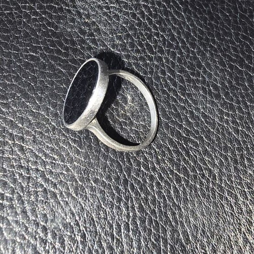 Silver women's ring like new