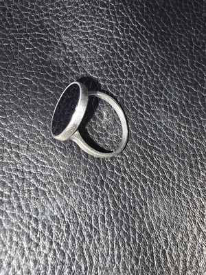 Silver women's ring like new