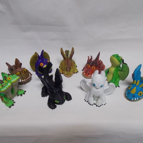 How to Train Your Dragon figure collection new, hand-painted