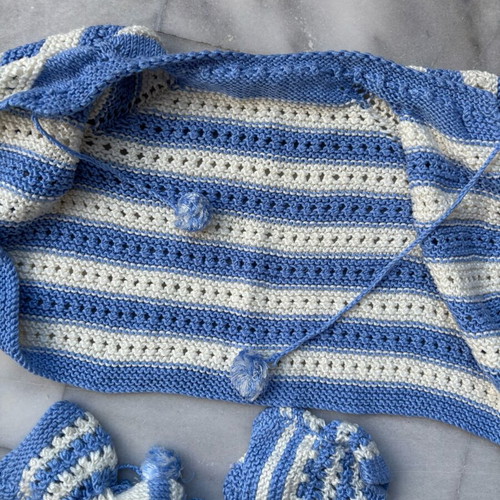 Handmade knitted baby cardigan set 1-2 years with booties