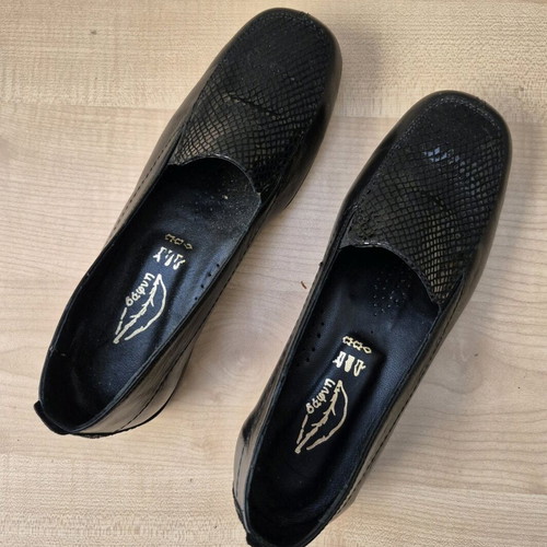 Anatomic leather moccasins used, size 38, black Dafni