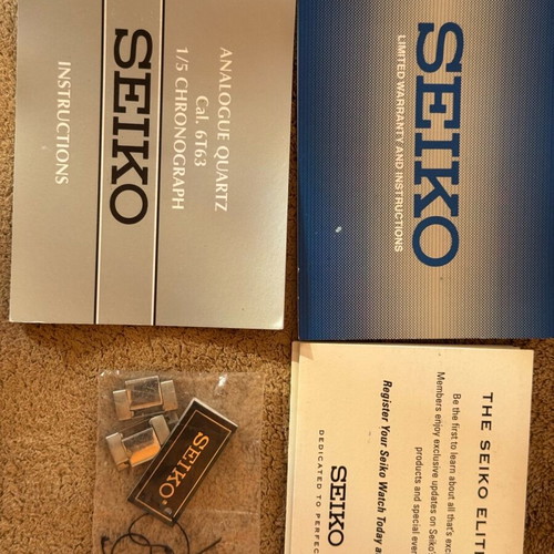 Seiko watch chronograph 100m like new, silver men's