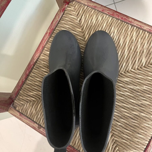 Gray Patent Leather Ankle Boots Size 39 Like New
