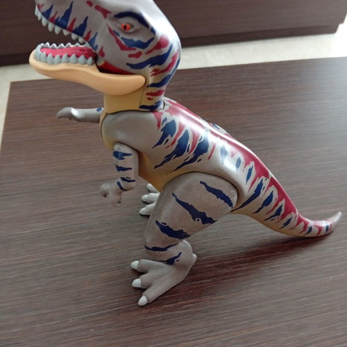 Playmobil dinosaur used, 20cm tall