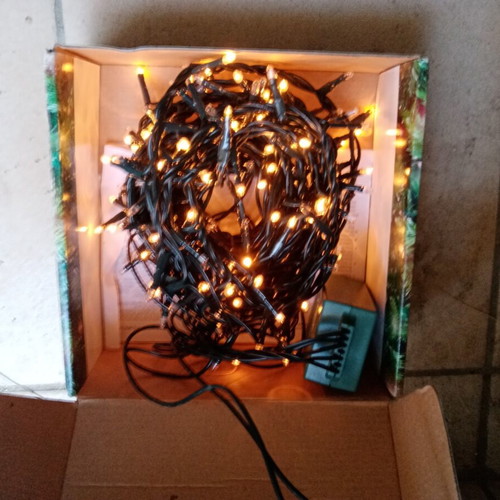 240 white Christmas lights
