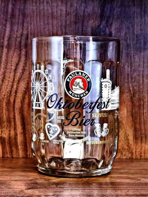 Paulaner Oktoberfest glass beer mug 500ml new