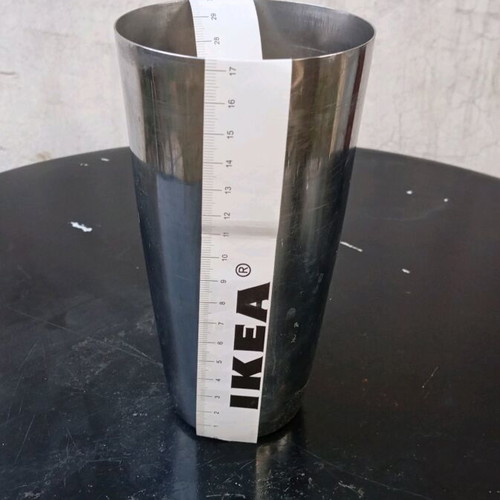 Large shaker used without lid