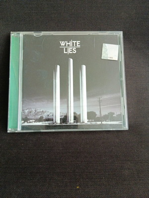 White Lies CD like new, rock