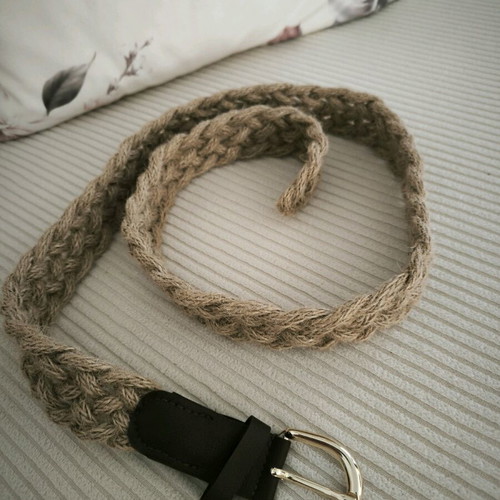 Zara belt new, adjustable, beige