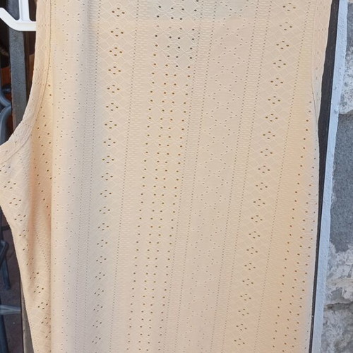 Summer shirt like new, size XXL, yellow