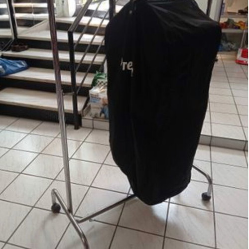Special representative wardrobes like new with 20 hangers