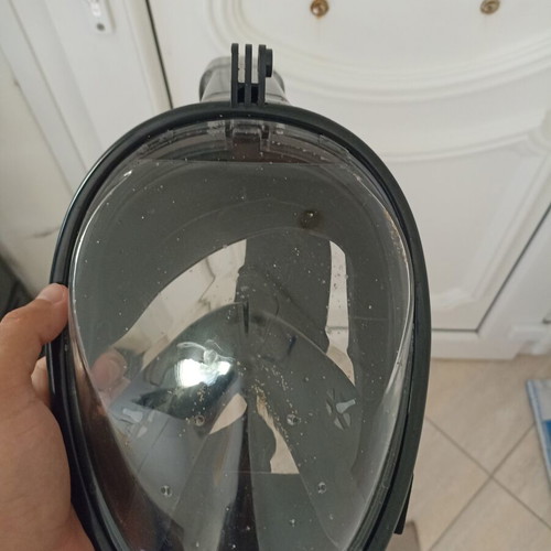 Full face mask, black, lightly used