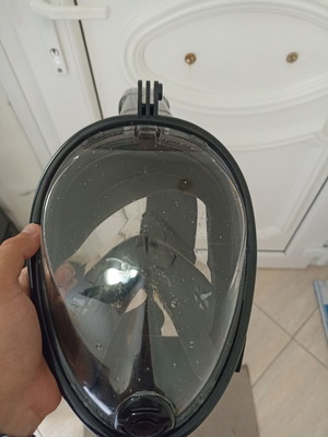Full face mask, black, lightly used