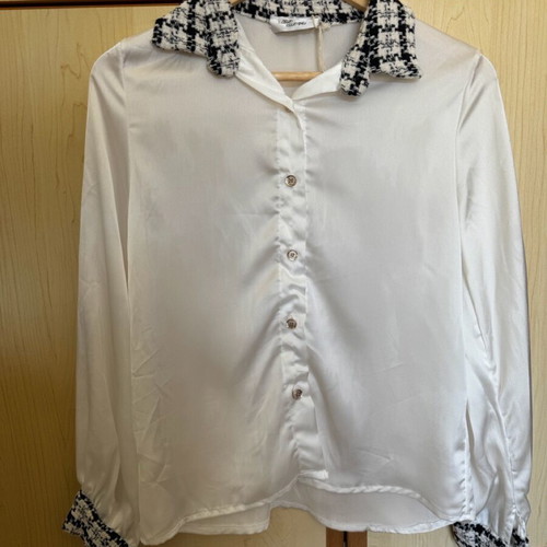 White satin shirt with tweed details like new