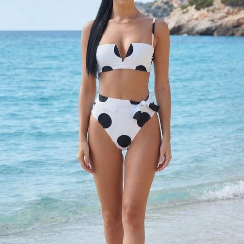 High-waisted swimsuit
