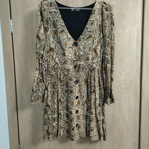Φθινοπωρινό γυναικείο μίνι φόρεμα like new