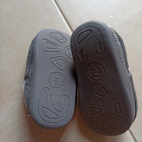 Jomix Shoes children's slippers used, size 26, gray